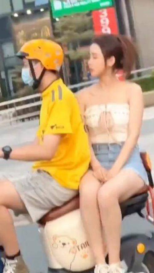 外卖姐姐是大佬,揭秘外卖姐姐的大佬传奇